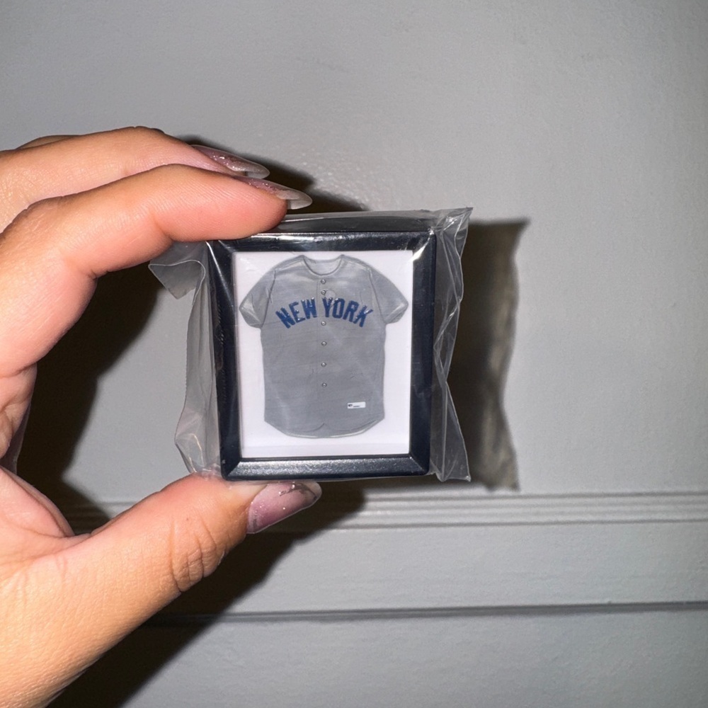 Gachapon New York Yankees Baseball team Jersey Figure